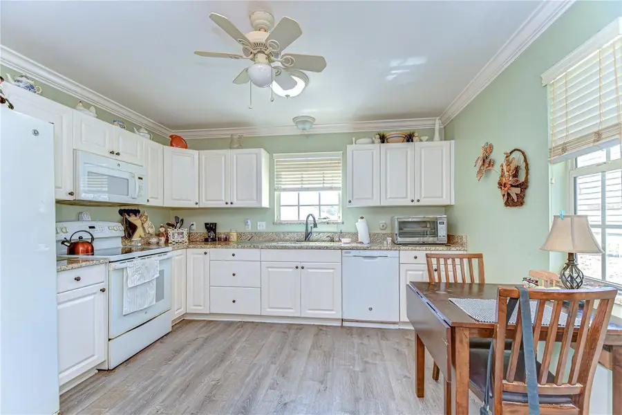 5906 Greenbriar Court, Zephyrhills, FL 33542 - Image #2