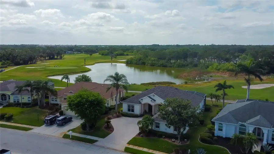 522 Planters Manor Way, Bradenton, FL 34212 - Image #2