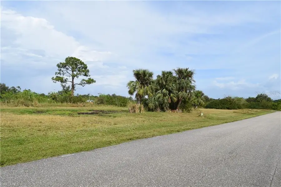 2137 NE 27th Street, Cape Coral, FL 33909 - Image #3