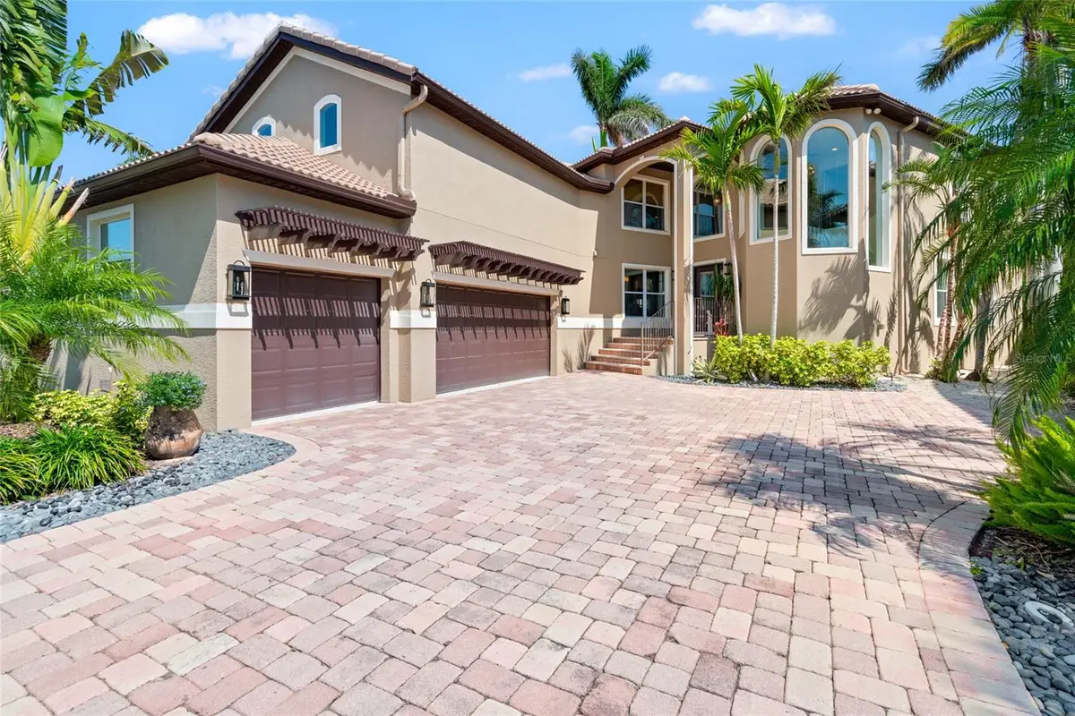 6315 Marbella Boulevard, Apollo Beach, FL 33572 - Image #1