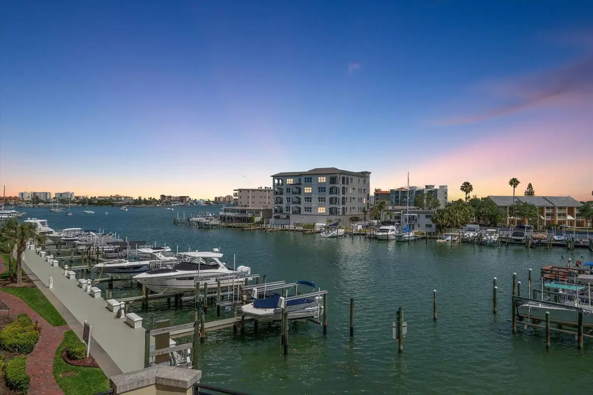 202 Windward Passage #304, Clearwater Beach, FL 33767 - Image #1
