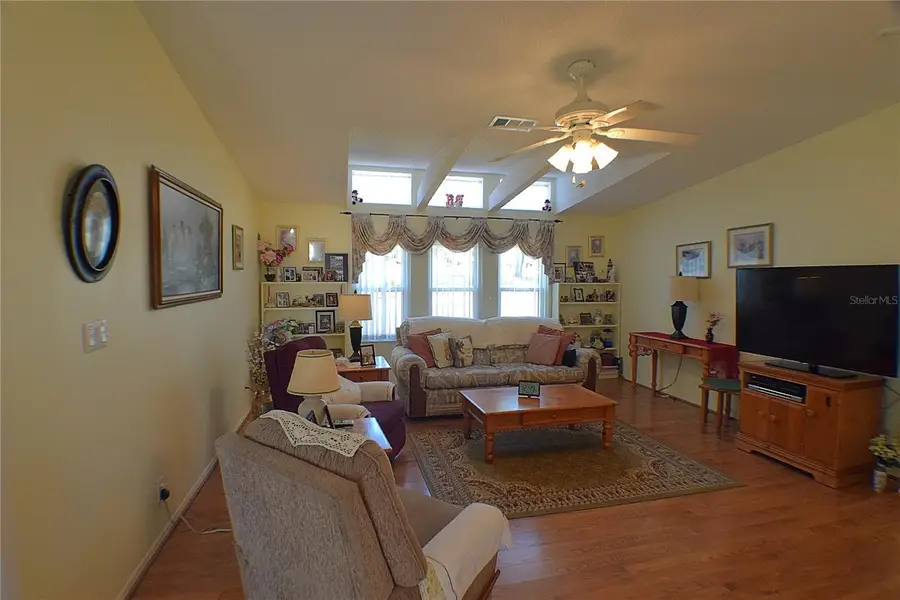 10105 Wellington Avenue, Dade City, FL 33525 - Image #3