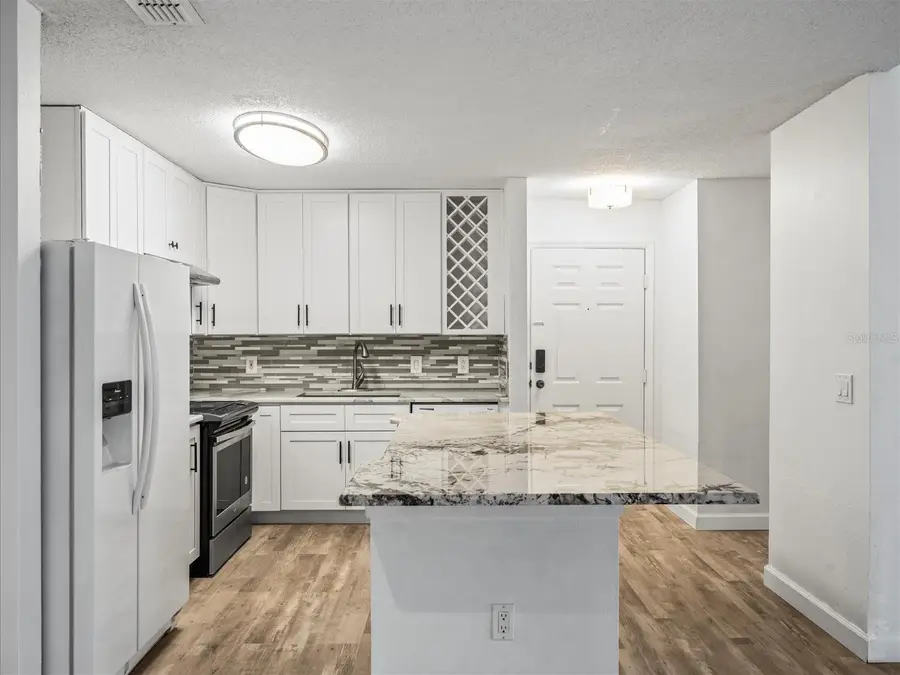 9481 Highland Oak Drive #508, Tampa, FL 33647 - Image #3