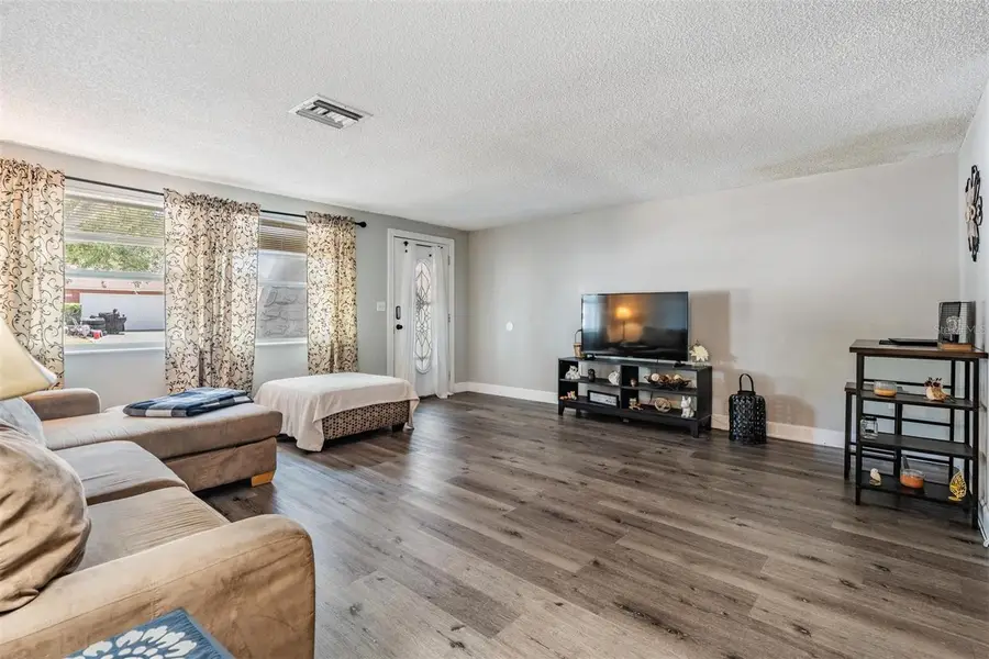 6333 Aberdeen Avenue, New Port Richey, FL 34653 - #3