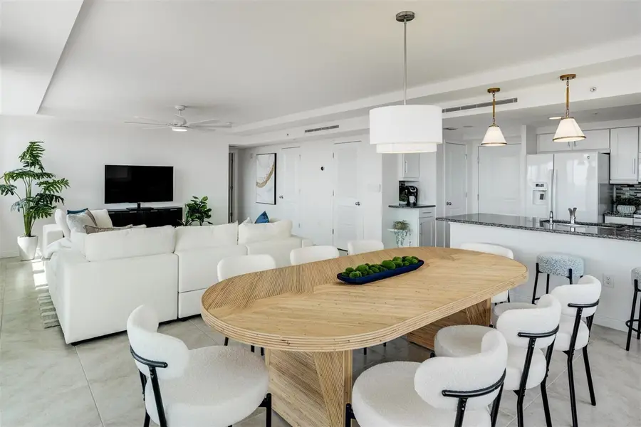 223 Island Way #5D, Clearwater Beach, FL 33767 - Image #3