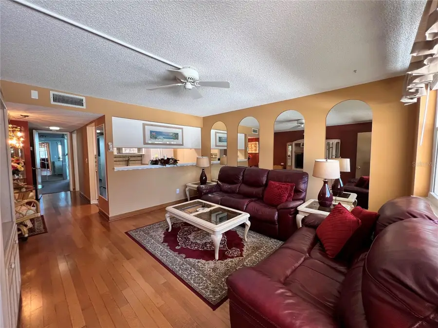 7910 Sun Island Drive S #203, South Pasadena, FL 33707 - Image #3