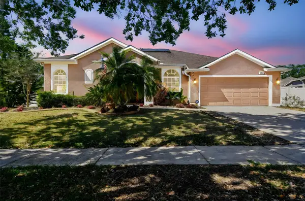 1939 Heartland Circle, VALRICO, FL 33594