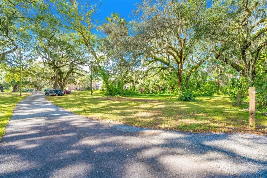 11433 Weldon Street, Seffner, FL 33584 - Image #2