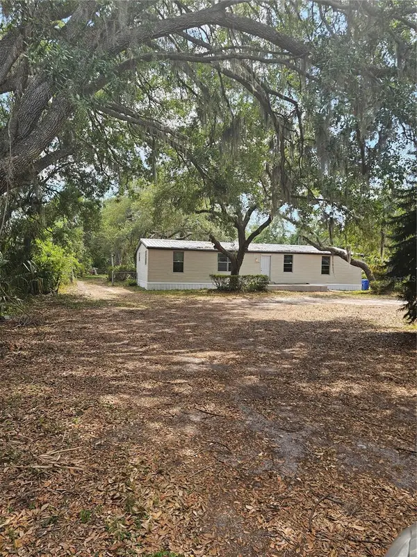 8255 Richmond Street, GIBSONTON, FL 33534