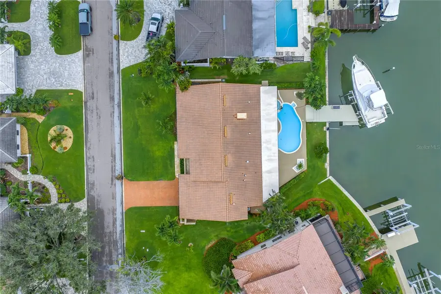 4935 58th Avenue S, Saint Petersburg, FL 33715 - Image #3