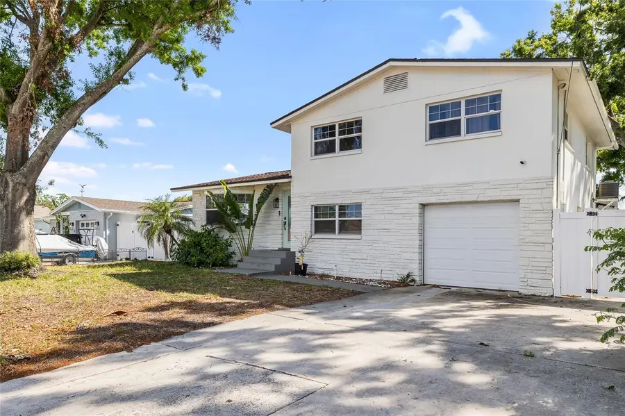 10716 Donbrese Avenue, Tampa, FL 33615 - Image #3
