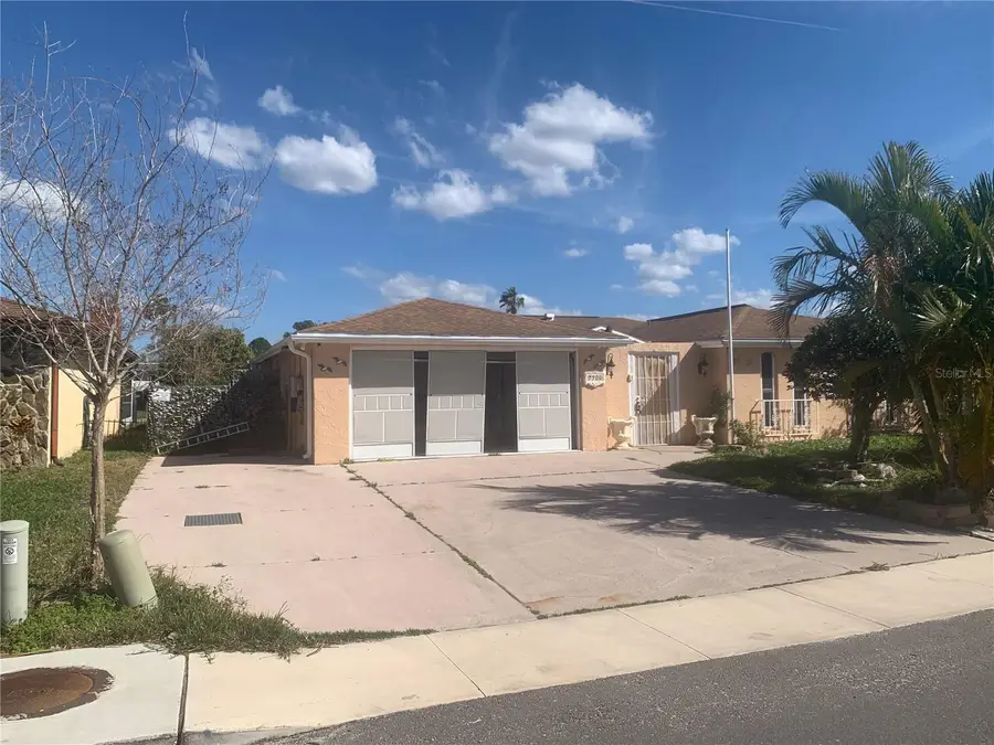 9900 Island Harbor Drive, Port Richey, FL 34668 - Image #2