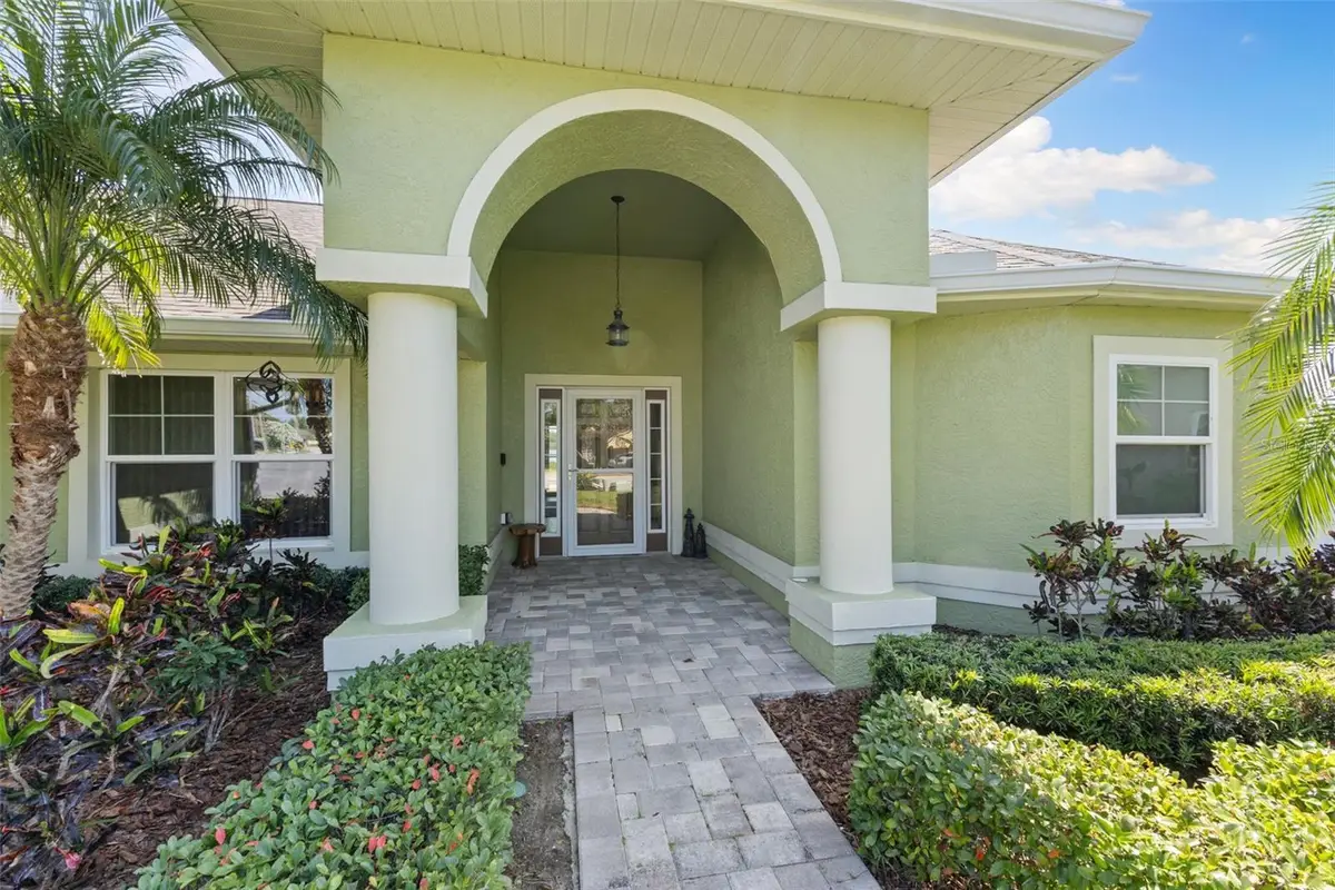 826 Christina Circle, Oldsmar, FL 34677 - Image #1