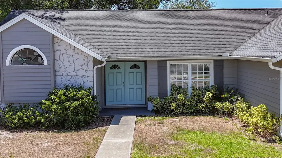 1005 Cameo Crest Lane, Valrico, FL 33596 - Image #2