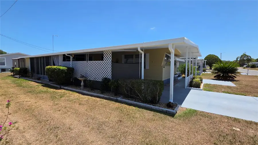 5446 Joyce Street, Zephyrhills, FL 33542 - Image #3