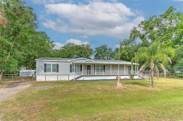 6633 Applewood Drive, WESLEY CHAPEL, FL 33544