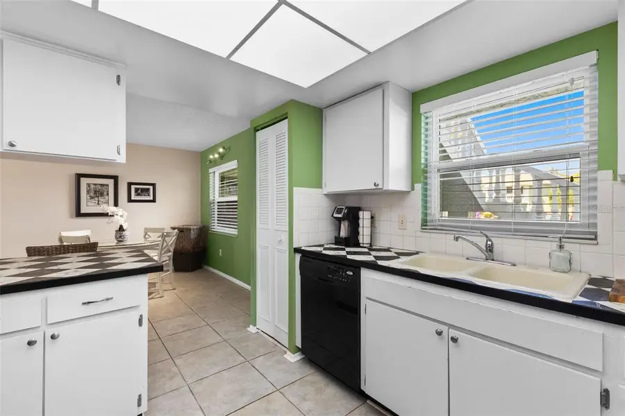 1250 S Pinellas Avenue #405, Tarpon Springs, FL 34689 - Image #3