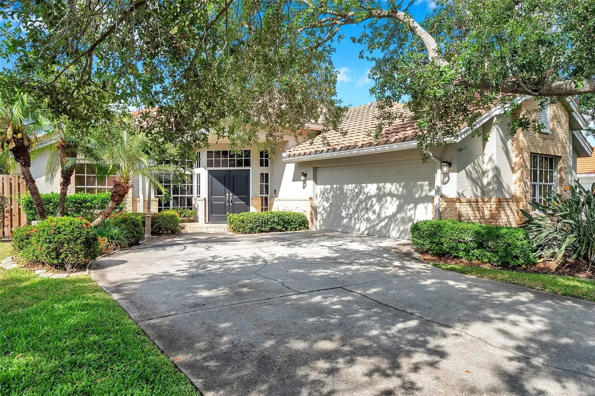 980 Live Oak Avenue Ne, Saint Petersburg, FL 33703 - Image #1