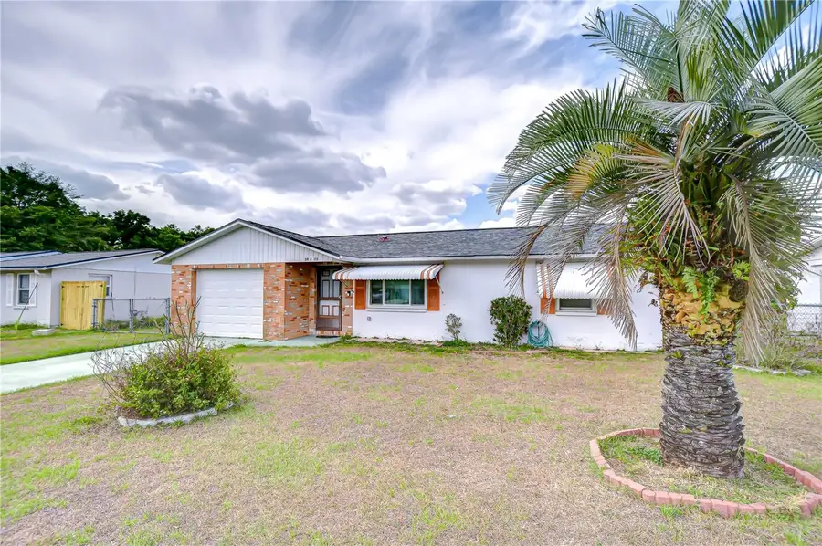 39423 9th Avenue, Zephyrhills, FL 33542 - Image #3