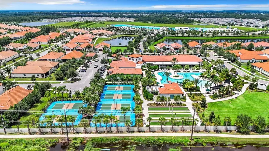 17249 Star Banks Street, Wimauma, FL 33598 - Image #3