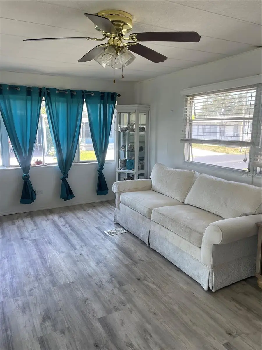 7880 54th Avenue N #9, Saint Petersburg, FL 33709 - Image #2