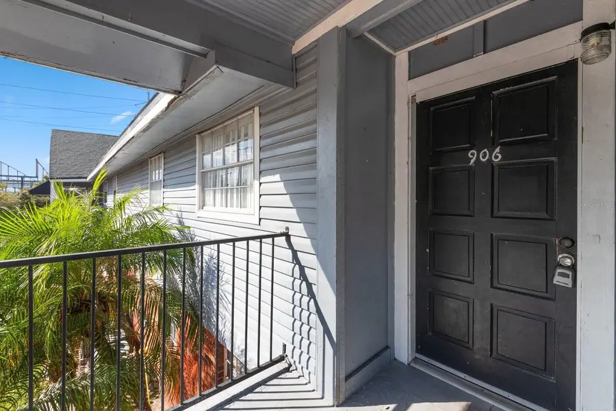 200 Country Club Drive #906, Largo, FL 33771 - Image #3