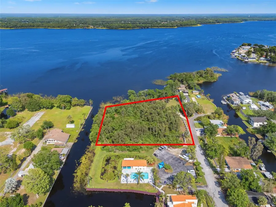 2661 Cyprus Drive, Palm Harbor, FL 34684 - Image #3