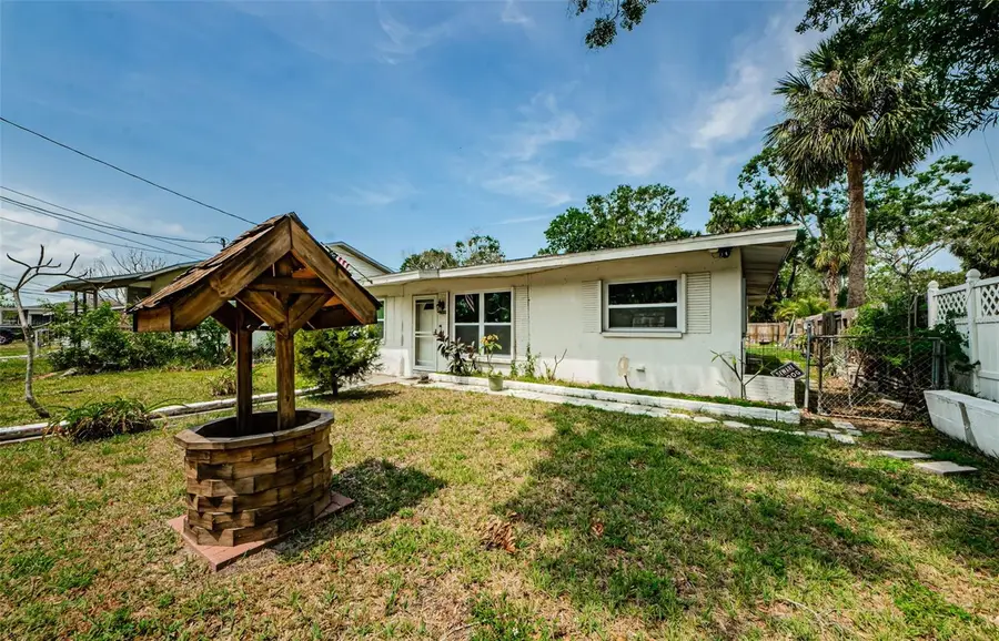 306 Banana Street, Tarpon Springs, FL 34689 - Image #3