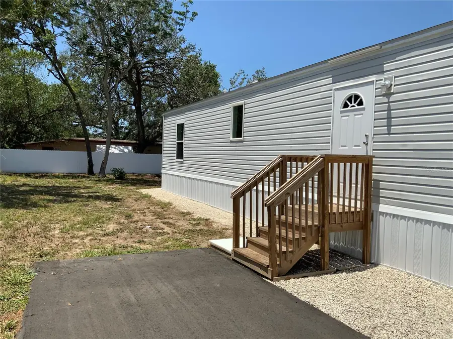 11351 Edison Avenue, New Port Richey, FL 34654 - Image #3