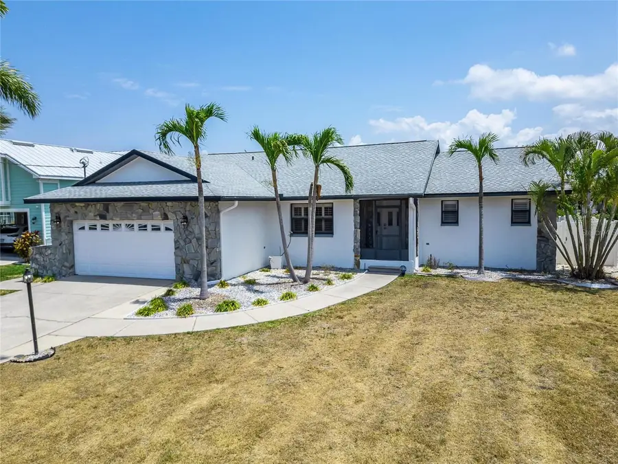 743 Kingston Court, Apollo Beach, FL 33572 - Image #2