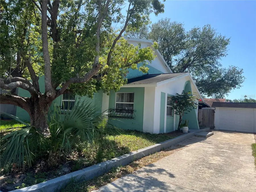 2068 San Marino Way N, Clearwater, FL 33763 - Image #2