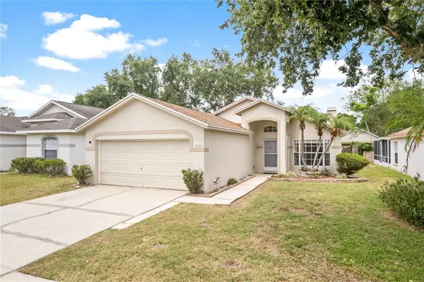 1654 Portsmouth Lake Drive, BRANDON, FL 33511