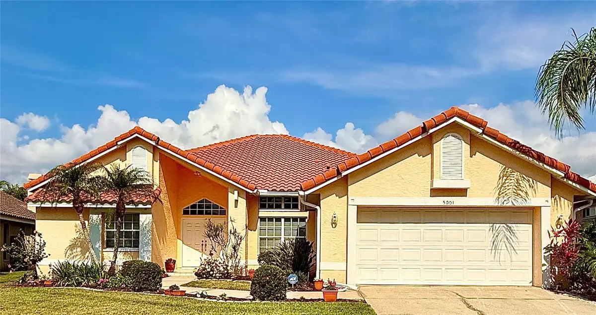 5001 Queen Palm Terrace Ne, Saint Petersburg, FL 33703 - Image #1