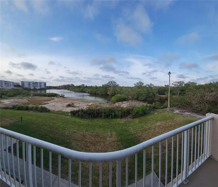 6315 Shoreline Drive #3107, Saint Petersburg, FL 33708 - Image #2