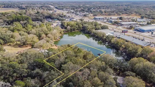 12102 Parkwood St, HUDSON, FL 34669