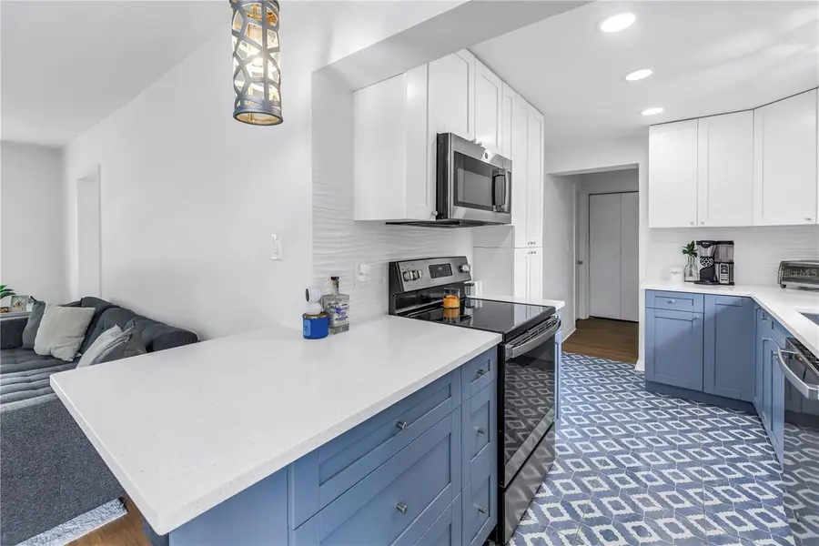 4432 W Mccoy Street, Tampa, FL 33616 - #3