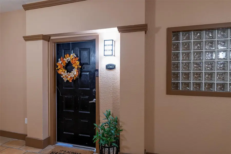 4221 W Spruce Street #1303, Tampa, FL 33607 - Image #2