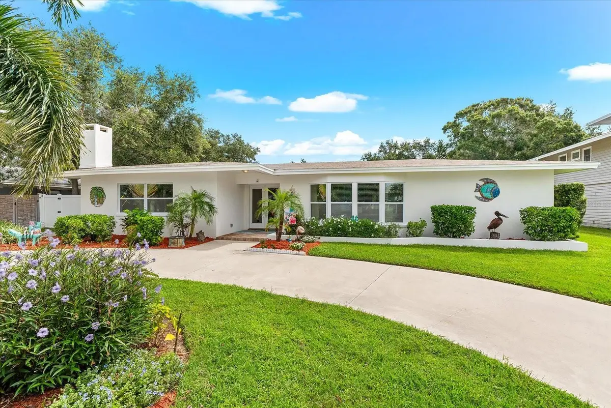 125 Carlyle Drive, Palm Harbor, FL 34683 - Image #1