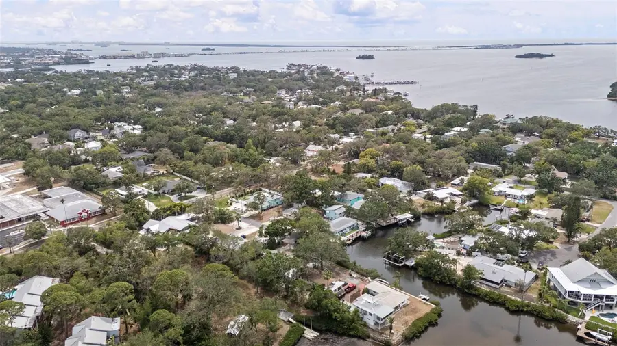 608 Betmor Lane, Palm Harbor, FL 34683 - Image #2