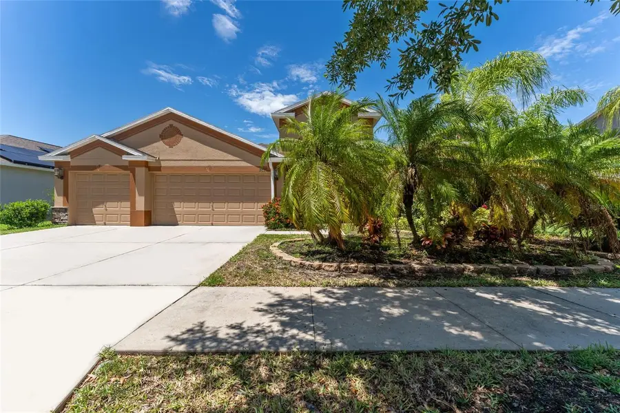 2637 Yukon Cliff Drive, Ruskin, FL 33570 - Image #2