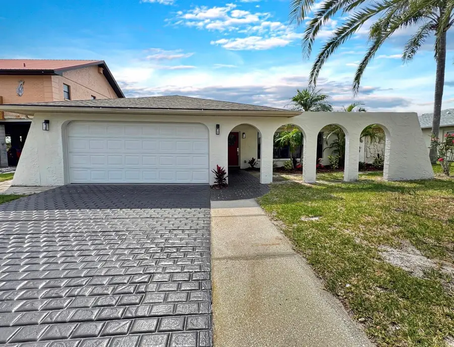 9907 Island Harbor Drive, Port Richey, FL 34668 - Image #2