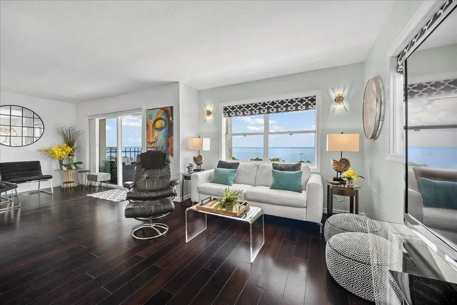 1120 N Shore Drive Ne #802, Saint Petersburg, FL 33701 - Image #2