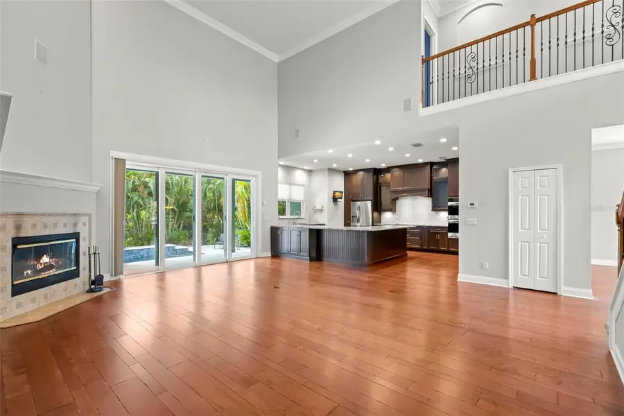 1171 Red Maple Circle Ne, Saint Petersburg, FL 33703 - Image #3