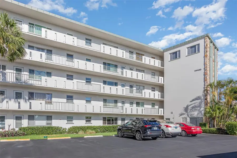 Address Withheld By Seller, Bradenton, FL 34209 - Image #2