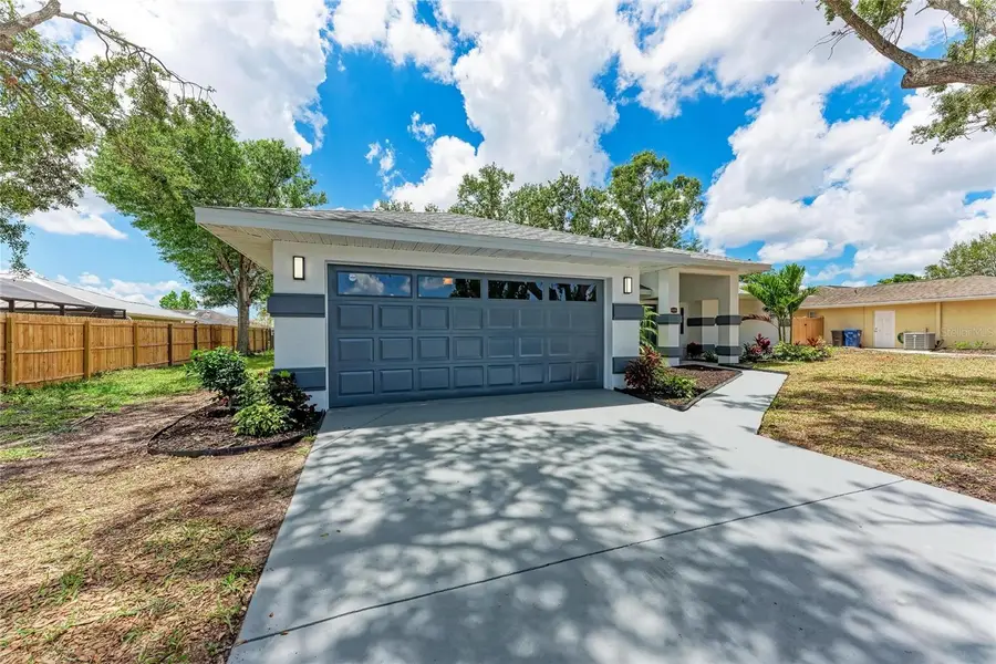 3330 46th Terrace E, Bradenton, FL 34203 - Image #3