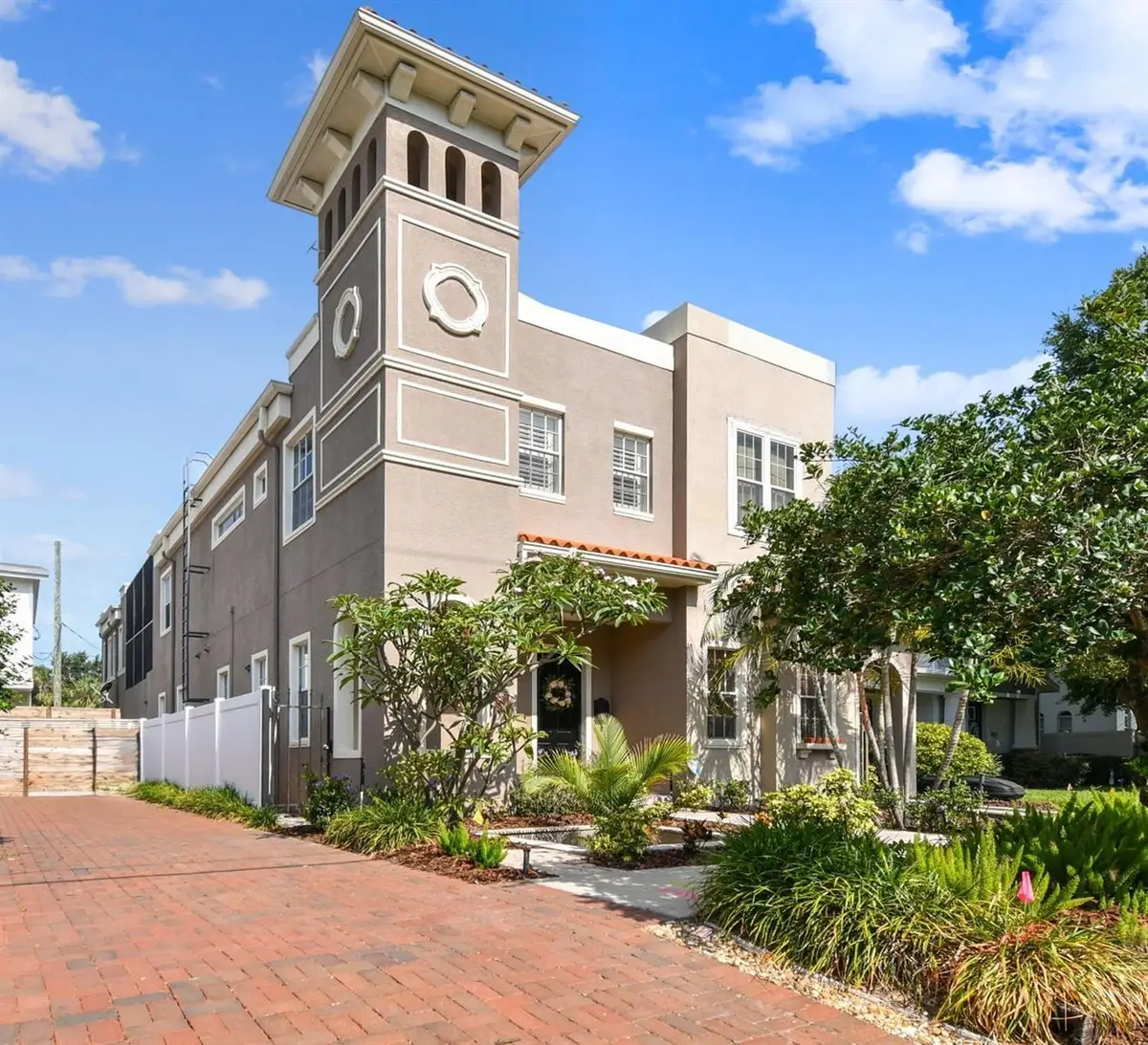 407 S Fremont Avenue #B, Tampa, FL 33606 - Image #1