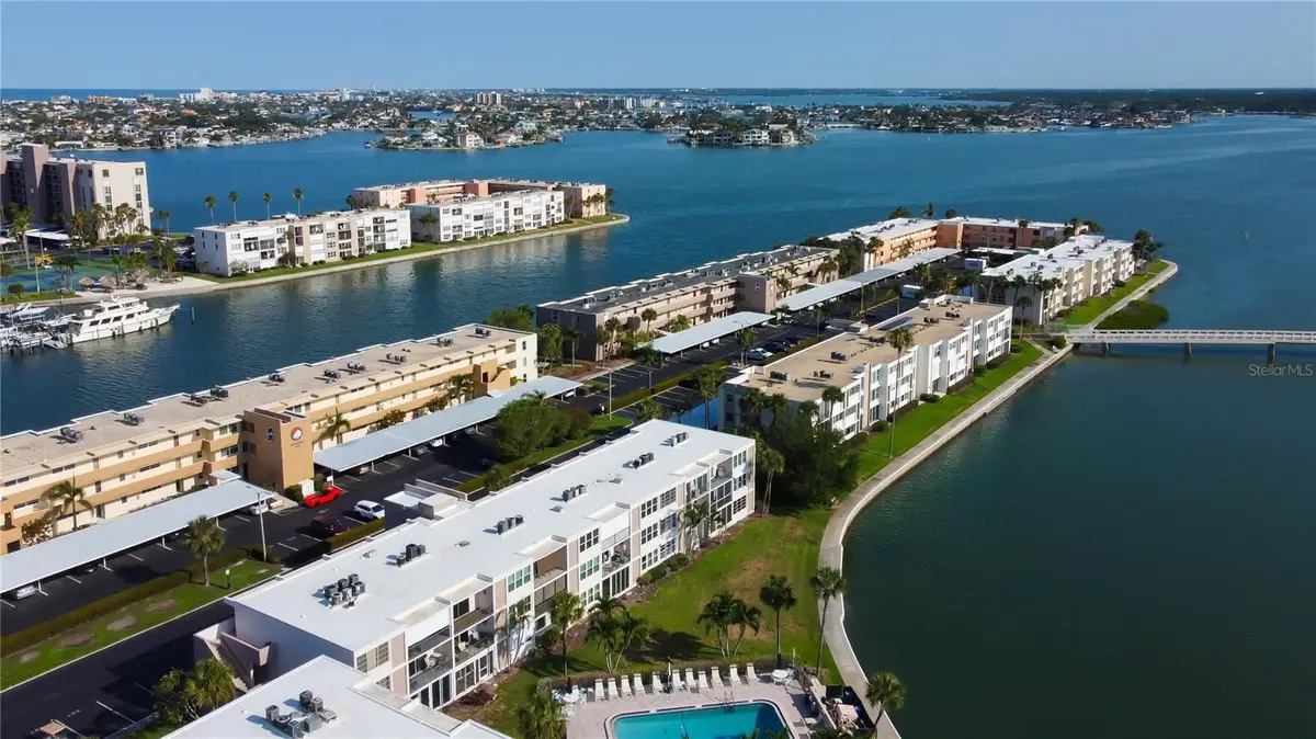 7465 Bay Island Drive S #213, South Pasadena, FL 33707 - Image #1