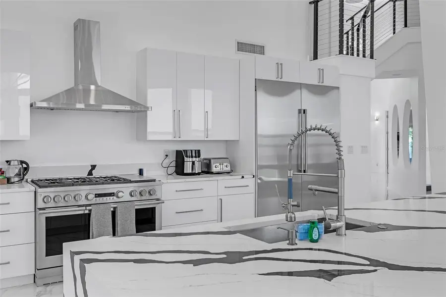 5212 62nd Avenue S, Saint Petersburg, FL 33715 - Image #3