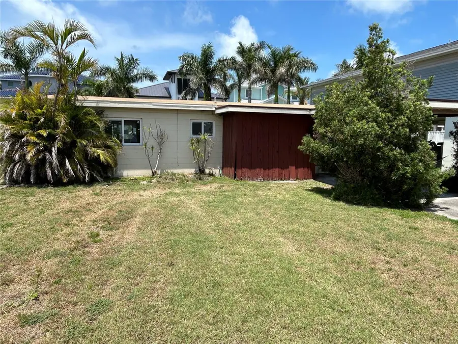 17610 1st Street E, Redington Shores, FL 33708 - Image #3