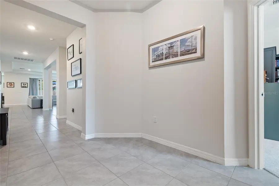 12401 Shining Willow Street, Riverview, FL 33579 - Image #2